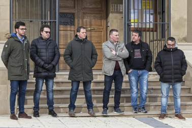 Fotos del día después del accidente en el que fallecidos dos menores en Estella.