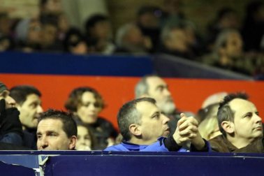 Galería de fotos de la afición en El Sadar durante el Osasuna-Valladolid