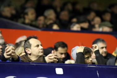 Galería de fotos de la afición en El Sadar durante el Osasuna-Valladolid