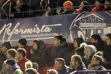 Galería de fotos de la afición en El Sadar durante el Osasuna-Valladolid