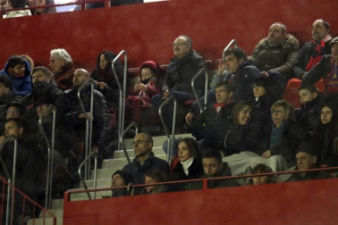 Galería de fotos de la afición en El Sadar durante el Osasuna-Valladolid