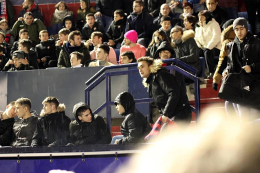 Galería de fotos de la afición en El Sadar durante el Osasuna-Valladolid