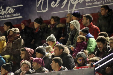 Galería de fotos de la afición en El Sadar durante el Osasuna-Valladolid