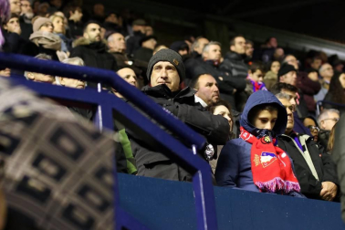 Galería de fotos de la afición en El Sadar durante el Osasuna-Valladolid