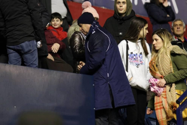 Galería de fotos de la afición en El Sadar durante el Osasuna-Valladolid