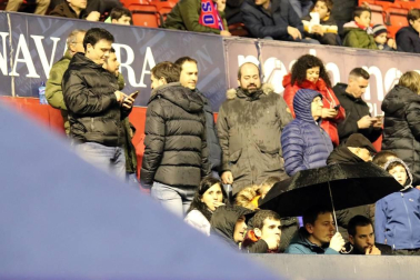 Galería de fotos de la afición en El Sadar durante el Osasuna-Valladolid