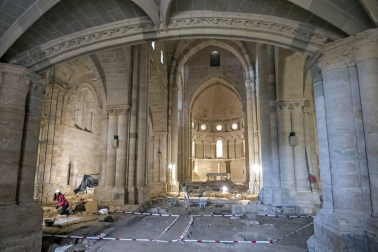 Fotos de las excavaciones arqueológicas en el Monasterio de Irache