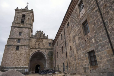 Fotos de las excavaciones arqueológicas en el Monasterio de Irache