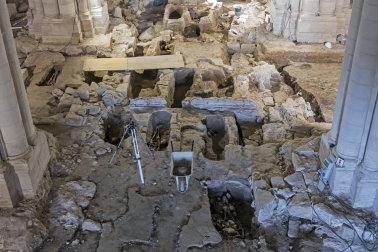 Fotos de las excavaciones arqueológicas en el Monasterio de Irache