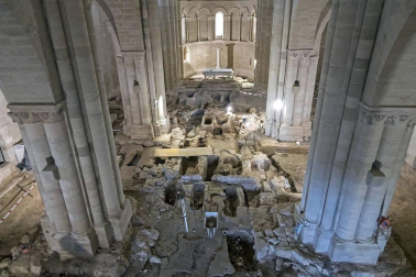Fotos de las excavaciones arqueológicas en el Monasterio de Irache