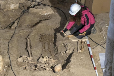 Fotos de las excavaciones arqueológicas en el Monasterio de Irache