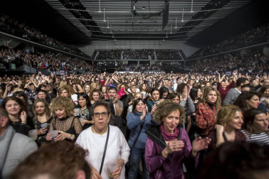 Fotos de la gira Yo fui a EGB en el Navarra Arena, a su paso por Pamplona.