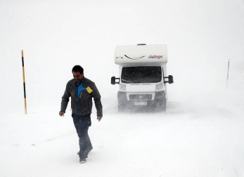 La nieve ha cubierto este domingo la zona de Larra-Belagoa.