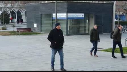 Llegada de Txuma Peralta a la Audiencia