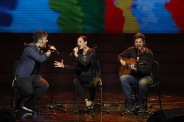 Todas las fotos de los I Premios Odeón, celebrados este lunes 20 de enero en el Teatro Real