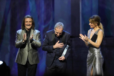Todas las fotos de los I Premios Odeón, celebrados este lunes 20 de enero en el Teatro Real