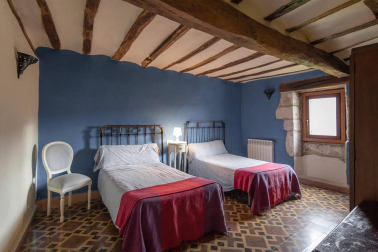 Descubre Sorguinetxe, casa palaciega del S.XVII a la venta en Larraona, un lugar idílico para disfrutar de la naturaleza