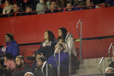 Galería de fotos de la afición en El Sadar durante el Osasuna-Levante.