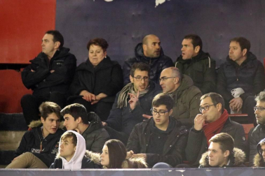Galería de fotos de la afición en El Sadar durante el Osasuna-Levante.