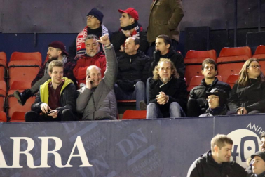 Galería de fotos de la afición en El Sadar durante el Osasuna-Levante.