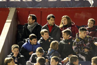 Galería de fotos de la afición en El Sadar durante el Osasuna-Levante.