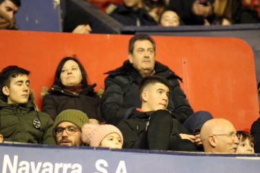 Galería de fotos de la afición en El Sadar durante el Osasuna-Levante.