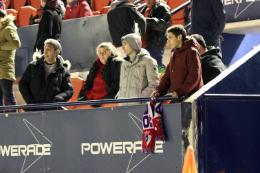 Galería de fotos de la afición en El Sadar durante el Osasuna-Levante.
