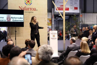 La presidenta del Gobierno de Navarra, María Chivite, ha presidido este viernes el acto institucional del Día de Navarra en el pabellón de la Comunidad Foral en la Feria Internacional de Turismo (FITUR).