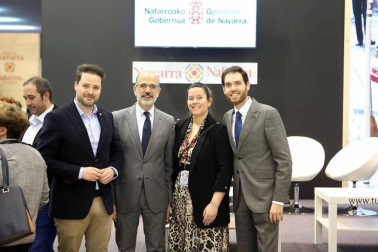 La presidenta del Gobierno de Navarra, María Chivite, ha presidido este viernes el acto institucional del Día de Navarra en el pabellón de la Comunidad Foral en la Feria Internacional de Turismo (FITUR).