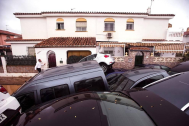 Calles anegadas y desalojos en Málaga