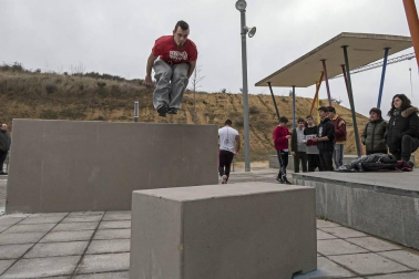 Estella cuenta desde este sábado, 25 de enero, con un parque de calistenia y parkour para los amantes de ambas disciplinas.