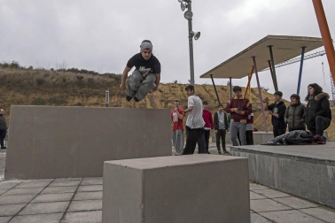 Estella cuenta desde este sábado, 25 de enero, con un parque de calistenia y parkour para los amantes de ambas disciplinas.