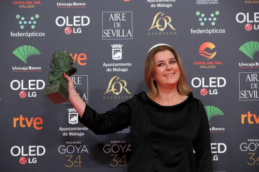 Los galardonados posaron con su premio tras la gala ceelbrada en el Martín Carpena de Málaga.