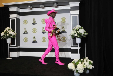 Alfombra roja y asistentes a la ceremonia de entrega de los premios musicales celebrada en el Staples Center de Los Ángeles este domingo 26 de enero de 2020.
