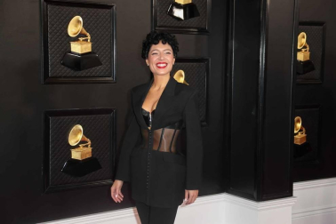 Alfombra roja y asistentes a la ceremonia de entrega de los premios musicales celebrada en el Staples Center de Los Ángeles este domingo 26 de enero de 2020.