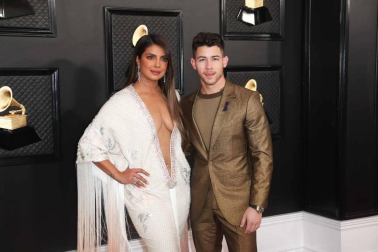 Alfombra roja y asistentes a la ceremonia de entrega de los premios musicales celebrada en el Staples Center de Los Ángeles este domingo 26 de enero de 2020.