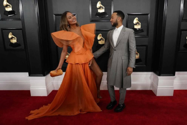 Alfombra roja y asistentes a la ceremonia de entrega de los premios musicales celebrada en el Staples Center de Los Ángeles este domingo 26 de enero de 2020.