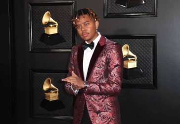 Alfombra roja y asistentes a la ceremonia de entrega de los premios musicales celebrada en el Staples Center de Los Ángeles este domingo 26 de enero de 2020.