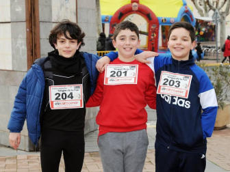 Uno de los actos más populares de las fiestas de la Virgen de la Paz, que se celebran cada mes de enero en Cintruénigo, es el cross en honor a la patrona. Desde primera hora de la mañana, los atletas de las diferentes categorías se reunieron en Los Paseos, punto de partida y llegada de la carrera. La prueba, que alcanzó su edición número trece, contó con la participación de 349 corredores.