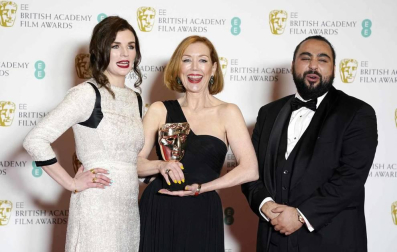 El negro, salvo algunas excepciones, fue el rey de la alfombra roja de los Bafta del cine británico.