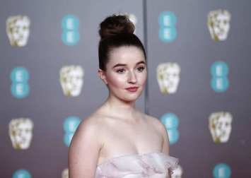 El negro, salvo algunas excepciones, fue el rey de la alfombra roja de los Bafta del cine británico.