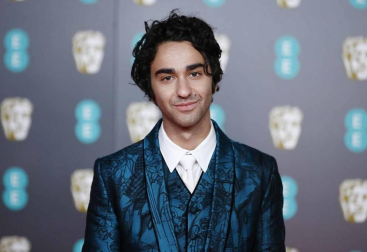 El negro, salvo algunas excepciones, fue el rey de la alfombra roja de los Bafta del cine británico.