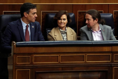 La familia real al completo ha presidido este lunes la sesión solemne de la apertura de la XIV Legislatura.