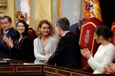 La familia real al completo ha presidido este lunes la sesión solemne de la apertura de la XIV Legislatura.