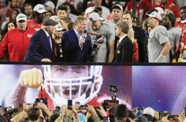 Imágenes del espectacular encuentro entre los Chiefs de Kansas City y los 49ers de San Francisco en el partido disputado en el Hard Rock Stadium de Miami.