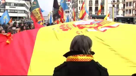 Vídeo | Concentración de apoyo a la Guardia Civil en Navarra