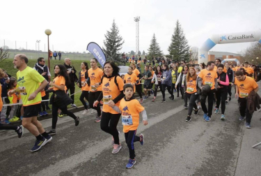 La cuarta edición de esta carrera, destinada a recaudar fondos para el cáncer infantil, contó con 2.006 inscritos