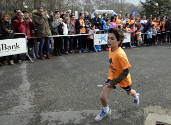 La cuarta edición de esta carrera, destinada a recaudar fondos para el cáncer infantil, contó con 2.006 inscritos