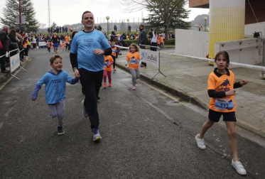 La cuarta edición de esta carrera, destinada a recaudar fondos para el cáncer infantil, contó con 2.006 inscritos