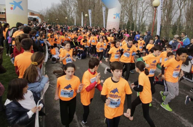 La cuarta edición de esta carrera, destinada a recaudar fondos para el cáncer infantil, contó con 2.006 inscritos